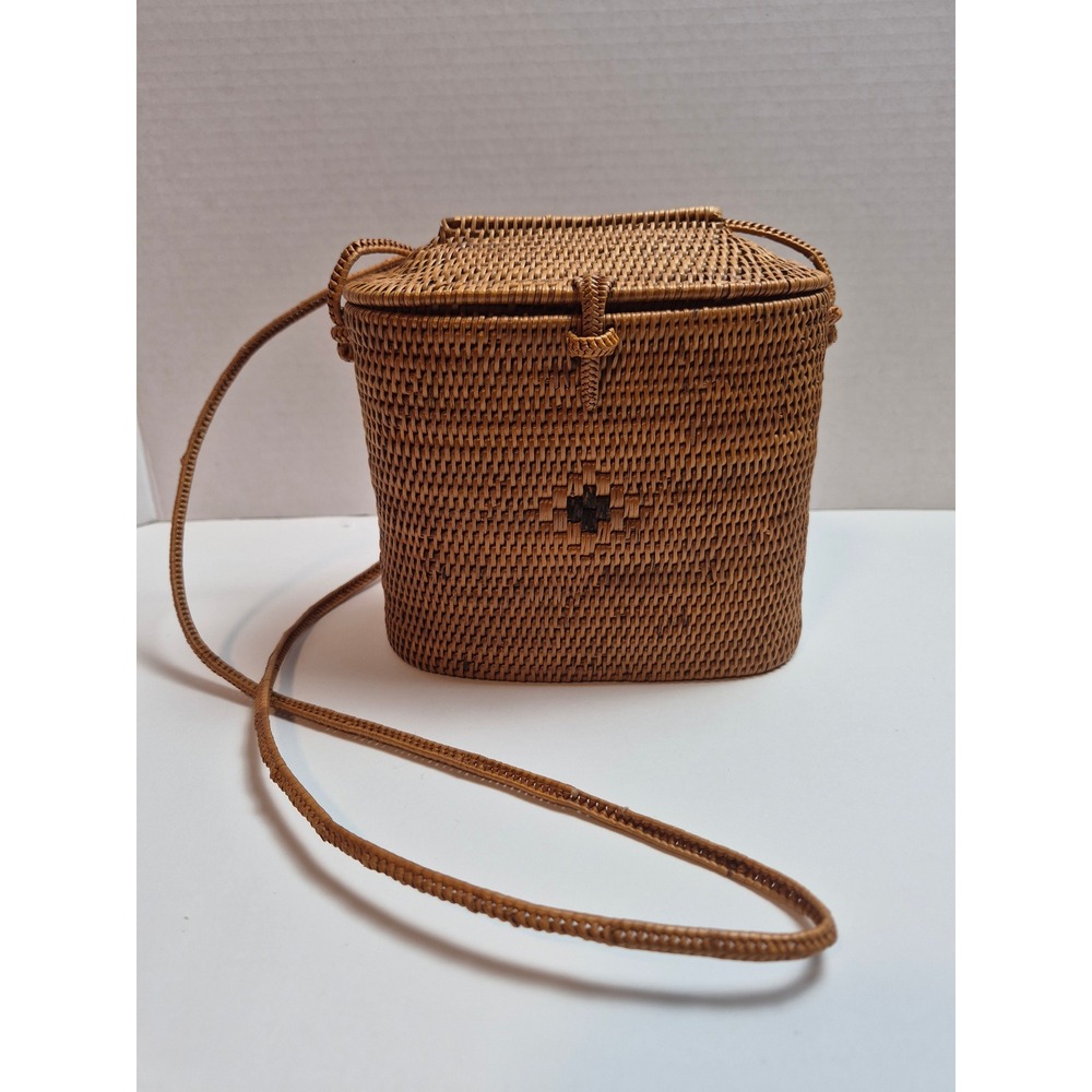 Vintage Woven Rattan Crossbody Bag Boho Basket Purse Brown Handcrafted Summer